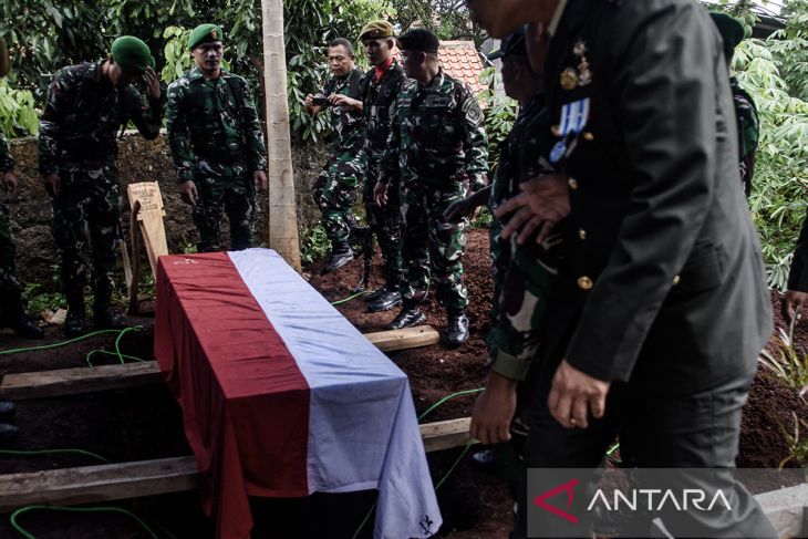 Pemakaman prajurit TNI korban ledakan amunisi