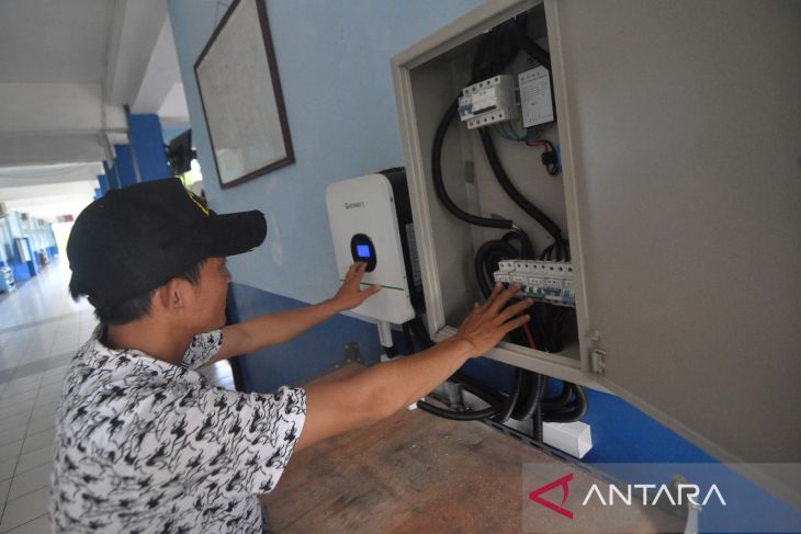 Pelopor sekolah energi bersih di Bengkulu