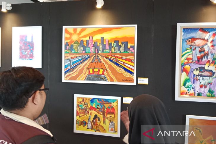 "I'm Possible" memamerkan lukisan karya 43 penyandang autis
