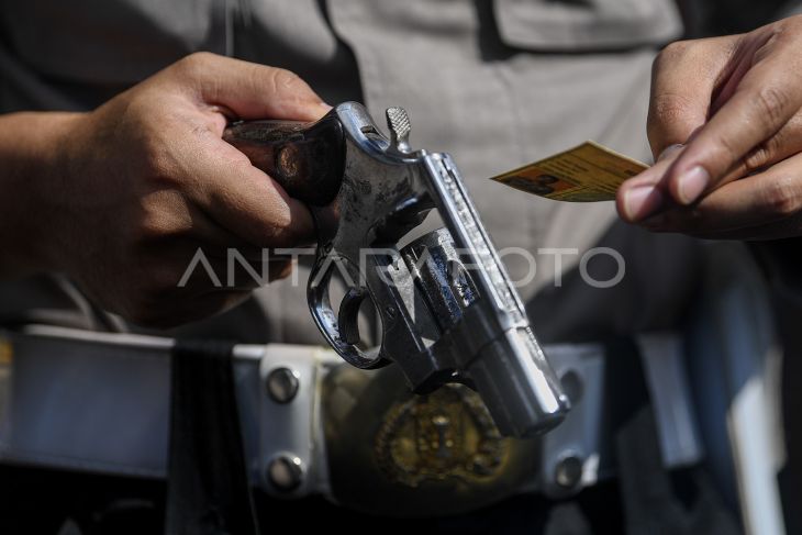 Polresta Samarinda lakukan pemeriksaan senjata api