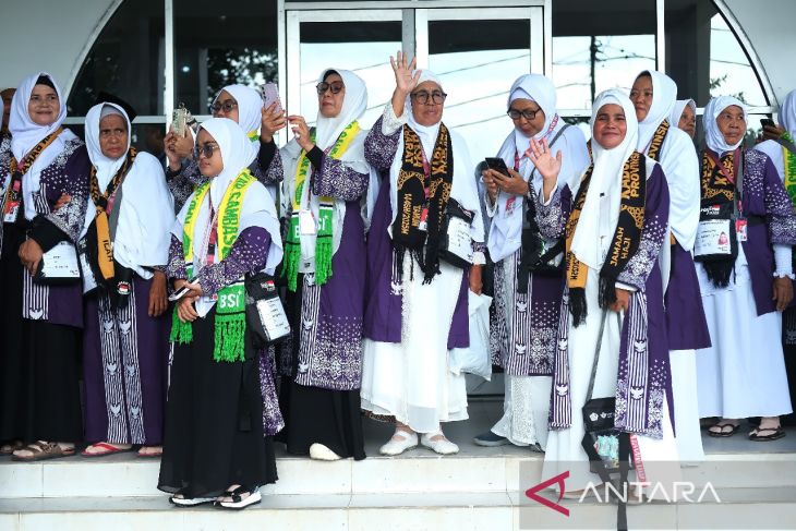 Pelepasan jamaah calon haji asal Sambas