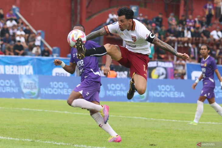 Borneo FC Samarinda kalahkan Persik Kediri