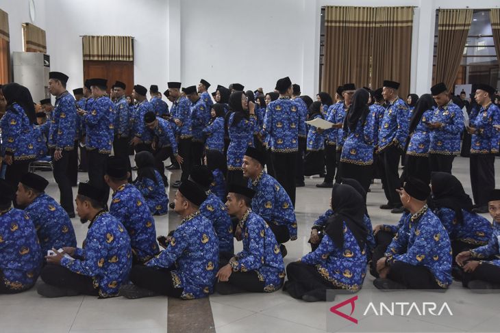 Penyerahan SK CPNS dan PPPK di Ciamis