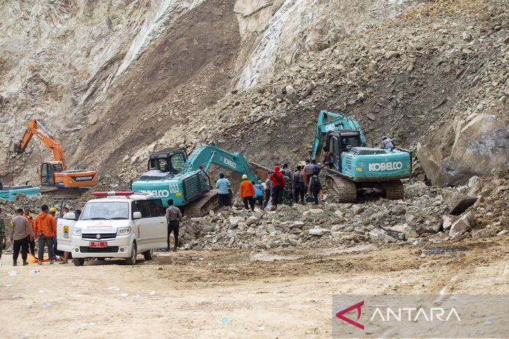 Longsor galian C di Cirebon