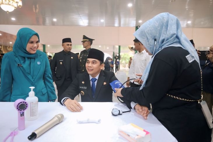Bupati Tanah Bumbu gandeng perusahaan penuhi stok darah