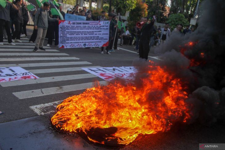 Aksi Mahasiswa Sidoarjo
