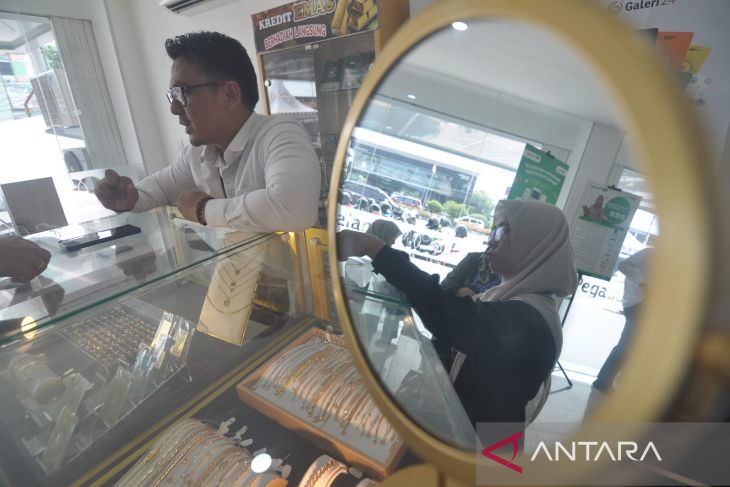 Harga emas naik jelang Idul Adha