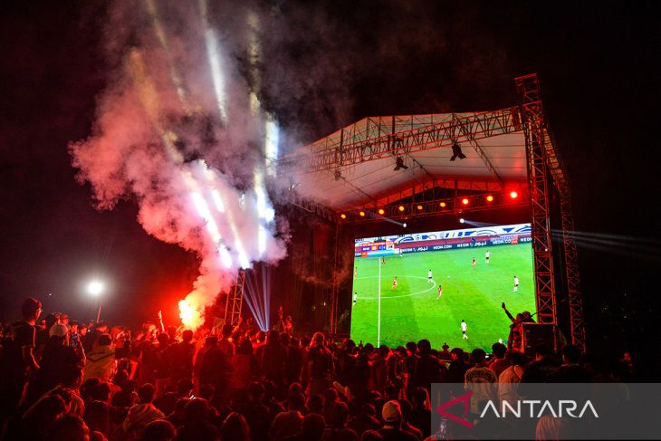 Nonton bareng Timnas Indonesia di Bandung