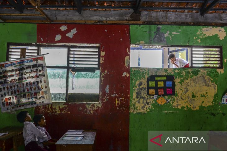 Sekolah rusak di Kabupaten Serang