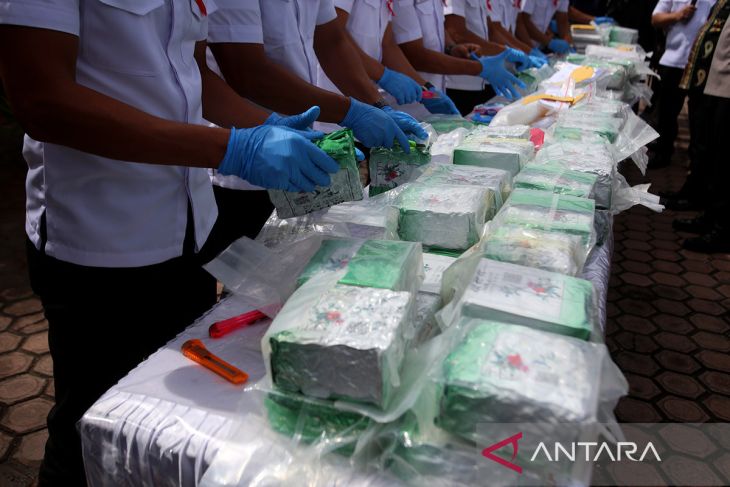 FOTO - Pemusnahan narkotika di Aceh