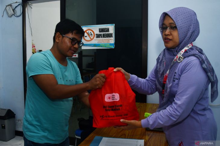 Hari Donor Darah Sedunia di Madiun