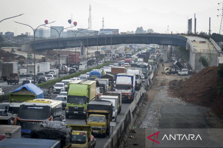 Pembangunan akses tol langsung KM 25 Jakarta-Merak