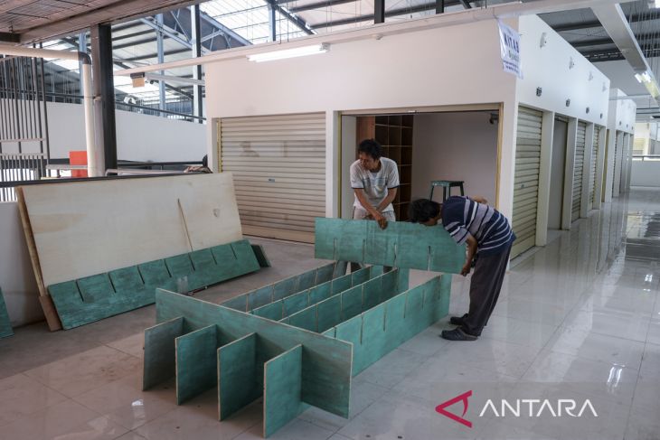Target pengoperasian Pasar Anyar Kota Tangerang