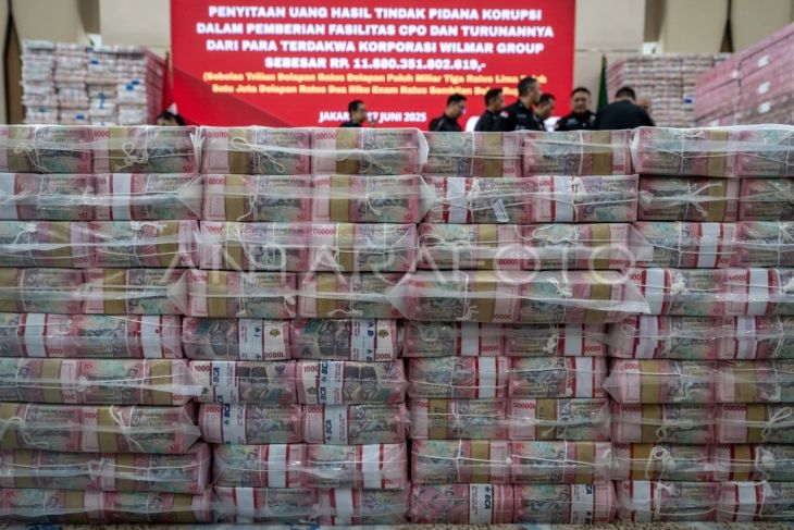 Kejagung sita Rp11,8 triliun terkait korupsi ekspor CPO - FOTO