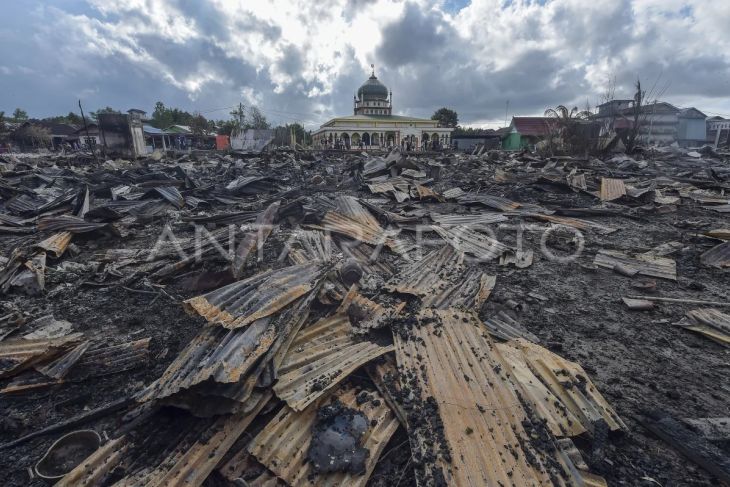 Pascakebakaran puluhan rumah di Jambi