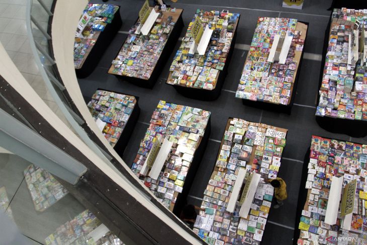Upaya mendukung peningkatan literasi membaca dengan pameran buku