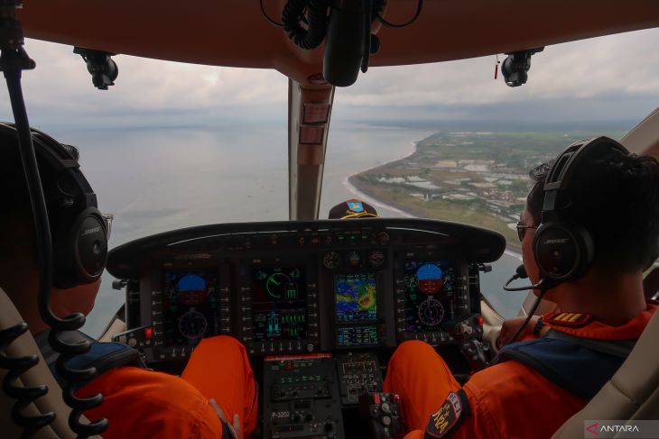 Pantauan udara SAR KMP Tunu Pratama Jaya