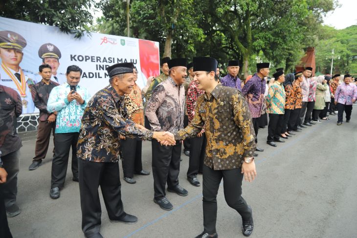 Bupati luncurkan 157 Koperasi Merah Putih di Trenggalek