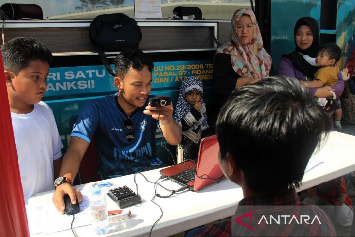 Disdukcapil Pontianak jemput bola perekaman KIA