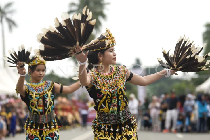 Pentas Kukar Festival Budaya Nusantara 2025