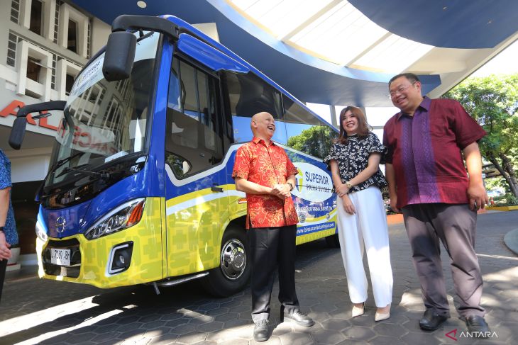 SPS Corporate serahkan bantuan bus untuk dukung mobilitas mahasiswa PCU