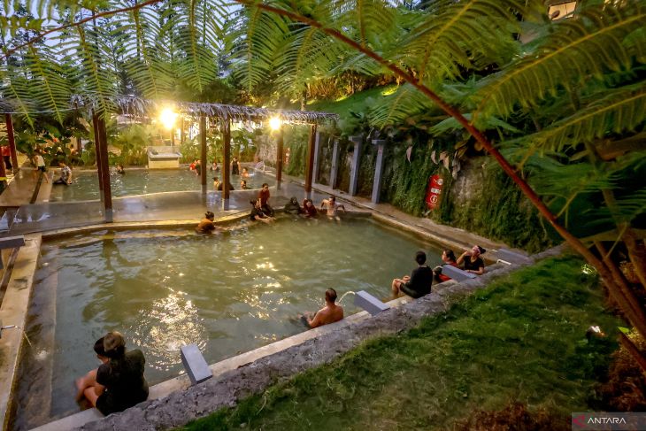 Potensi wisata pemandian air panas di Mojokerto