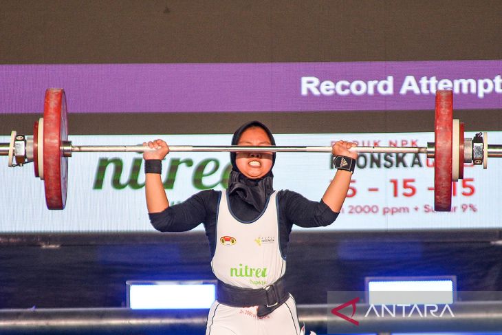 Kejuaraan nasional angkat besi remaja