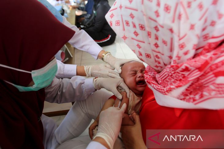 FOTO - Bulan imunisasi anak di Aceh