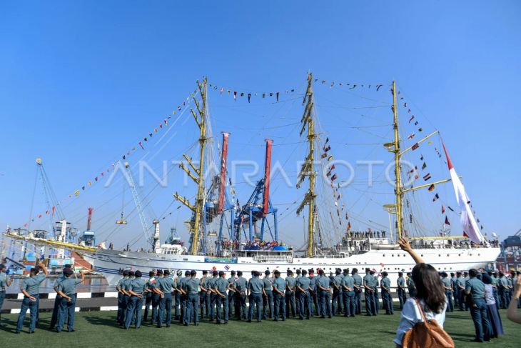 Foto: Pelepasan KJK Bima Suci ASEAN Plus Cadet Sail 2025