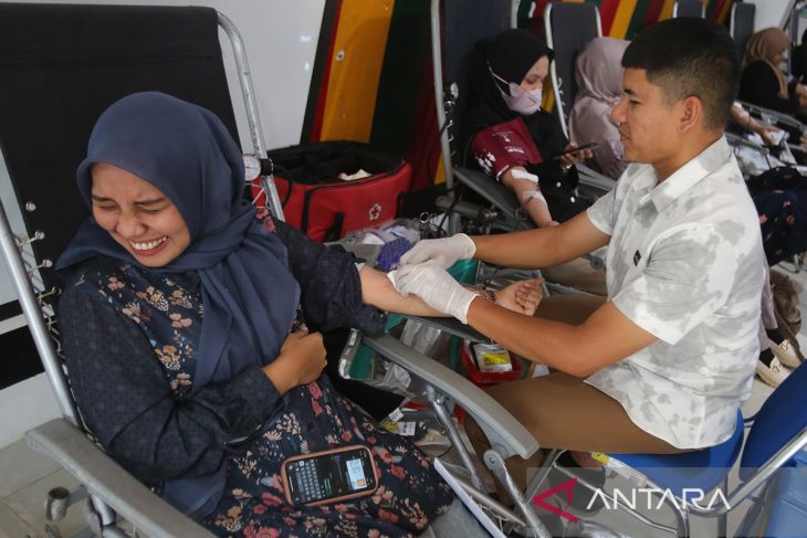 FOTO - Donor darah semarak HUT RI di Aceh
