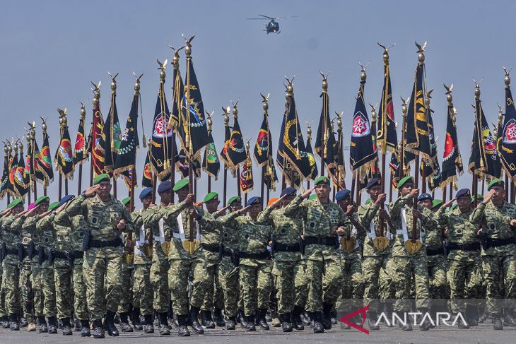Atraksi militer dan demonstrasi terpadu TNI