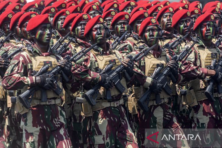 Atraksi militer dan demonstrasi terpadu TNI