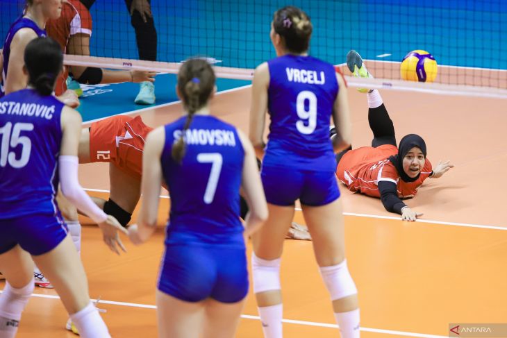 Timnas Voli Putri Indonesia kalah lawan Serbia