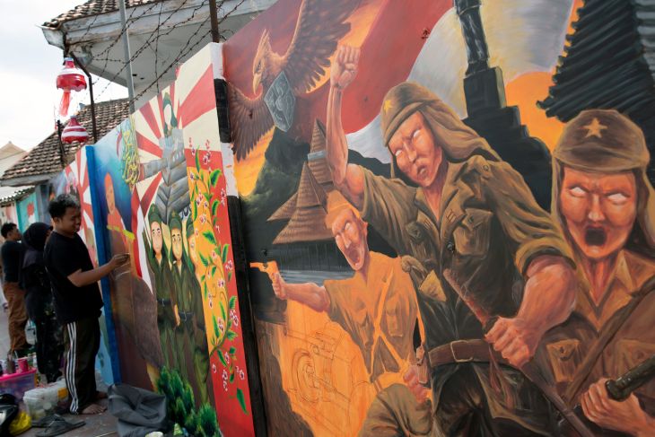 Mahasiwa kampanyekan nasionalisme melalui mural