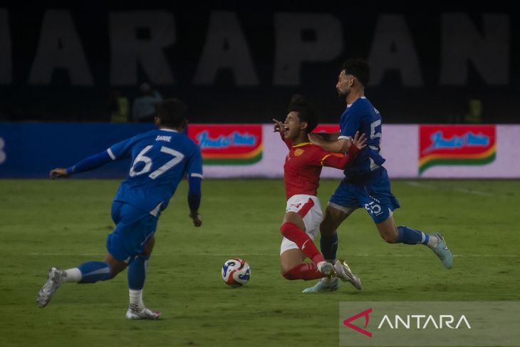 Persib Bandung menang atas Manila Digger