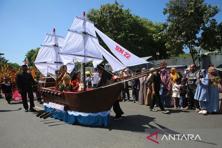 FOTO - Pawai semarak HUT RI di Aceh