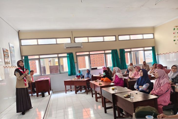 Mengajak orang tua ikut peduli pada rencana masa depan anak