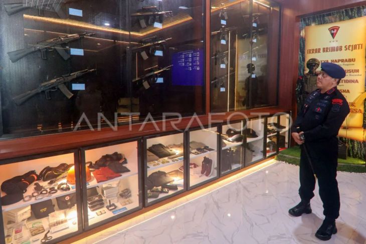 Museum Wisata Korps Brimob Polri di Bogor