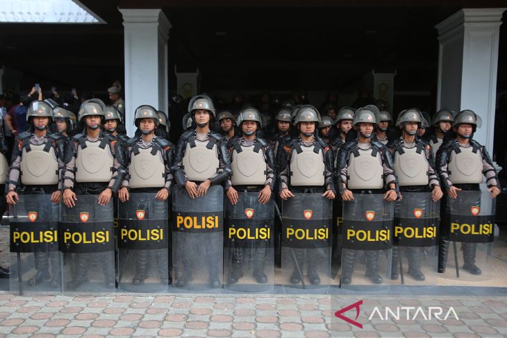 FOTO - Demo aliansi rakyat Aceh berlangsung damai