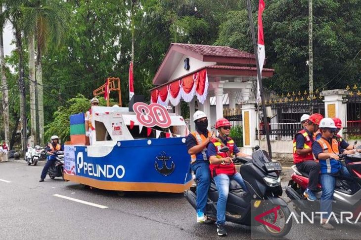 Pelindo Pangkalabalam ikut meriahkan karnaval kendaraan hias