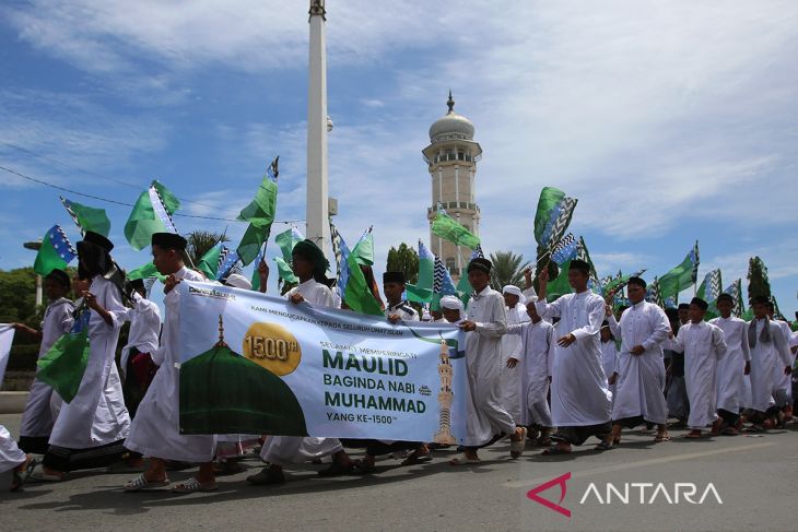 FOTO - Pawai peringatan Maulid Nabi di Aceh