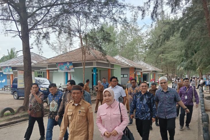 Komisi VII DPR RI kunjungi Desa Wisata 