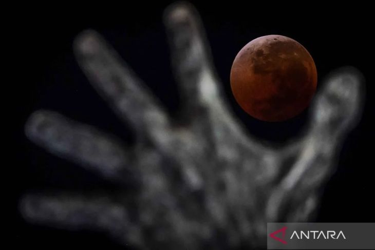 Begini proses terjadinya gerhana bulan total