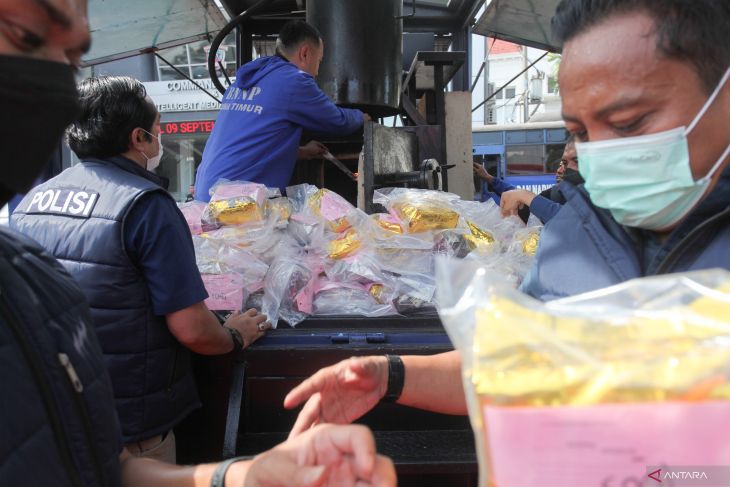 Pemusnahan barang bukti narkoba di Surabaya
