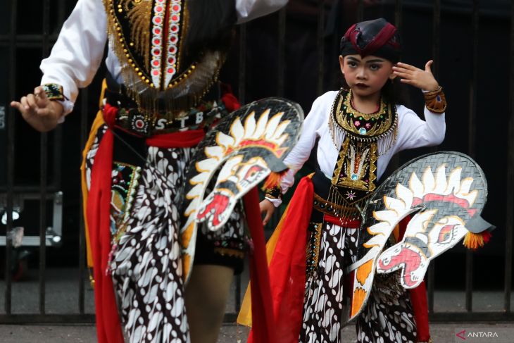 Pentas Reog HUT ke-80 PT KAI