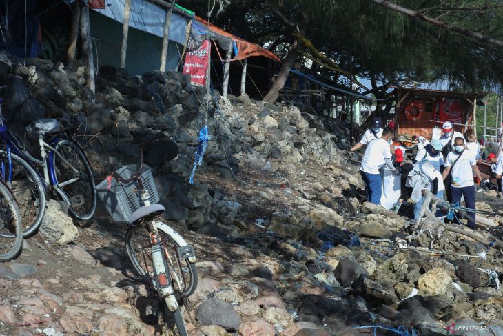 World Cleanup Day 2025 di Surabaya