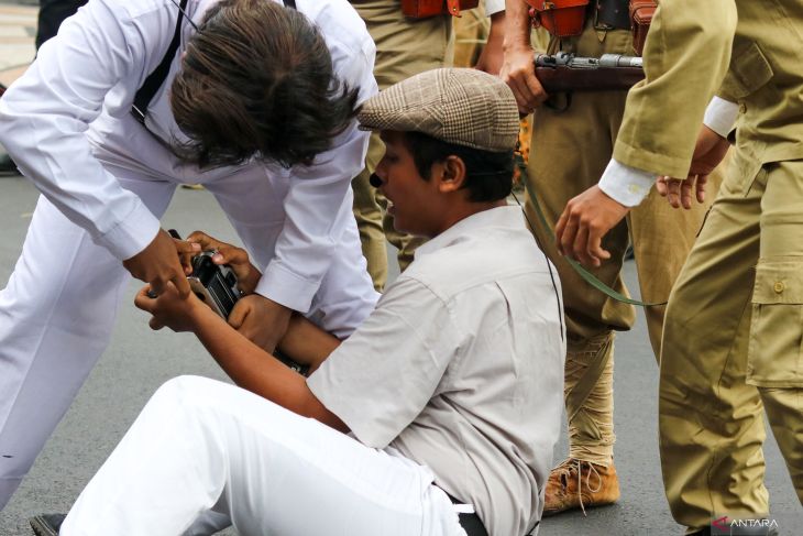 Peringatan peristiwa perobekan bendera Belanda