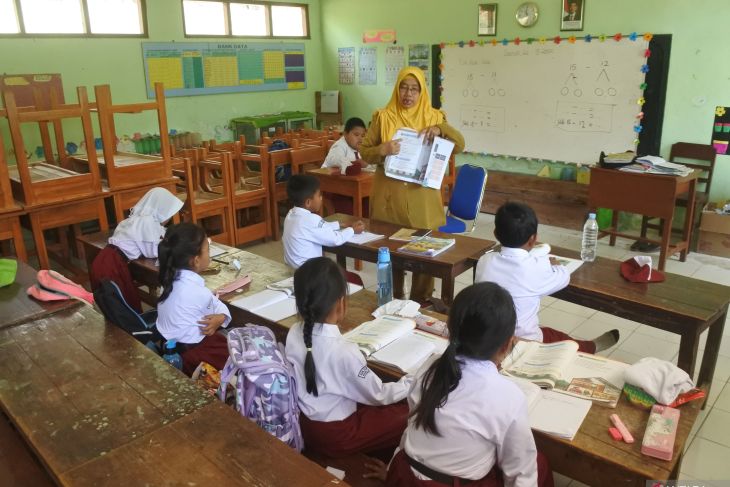 Sekolah rusak di Situbondo