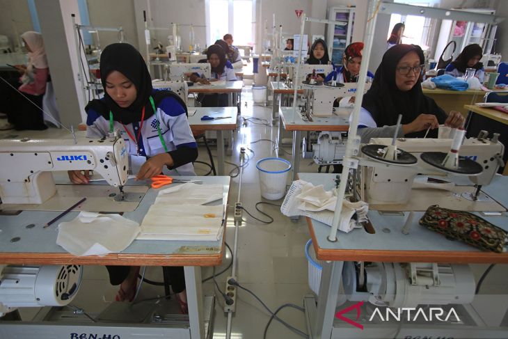 FOTO - Menaker buka pelatihan kerja di BLK Aceh