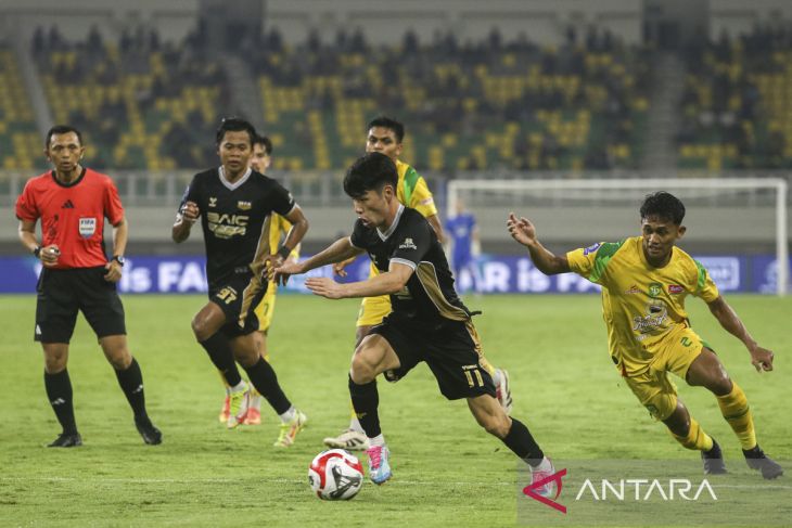 Dewa United ditahan imbang Persebaya Surabaya